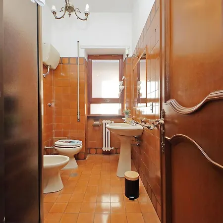 Anastasio Spacious Apartment Rome