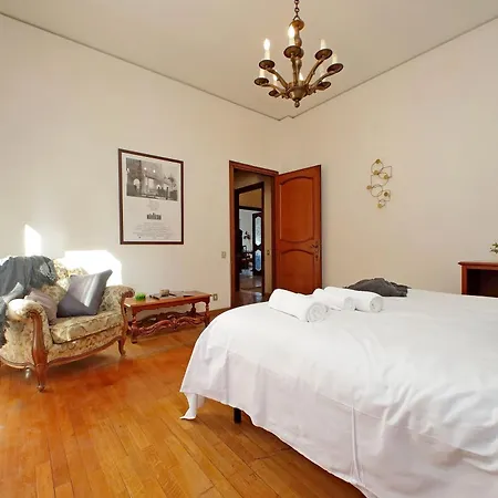 Anastasio Spacious