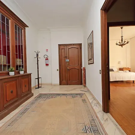 Anastasio Spacious Lägenhet *