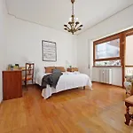 Anastasio Spacious *