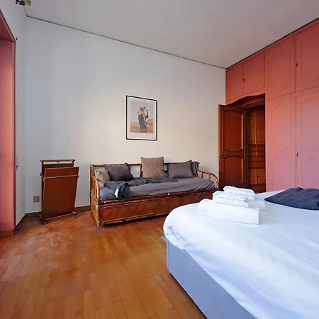 Anastasio Spacious