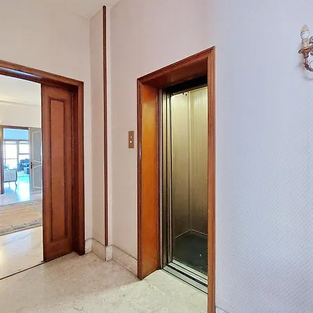 Anastasio Spacious Apartmán *